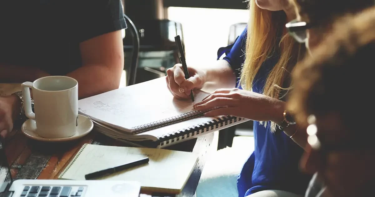Freelance SEO SEM : Quelles sont ses missions et tarifs ?